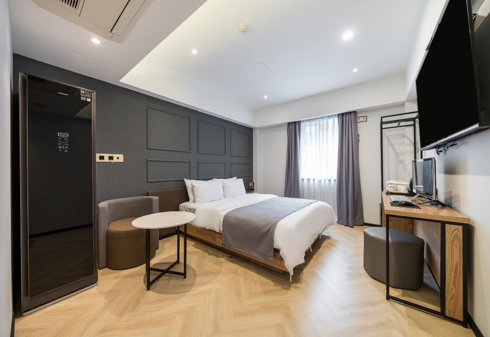 Rich Diamond Hotel 2