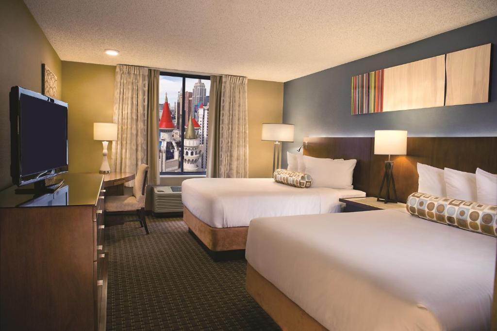 Excalibur Hotel 1