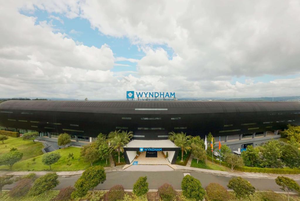 Wyndham Quito Airport 4