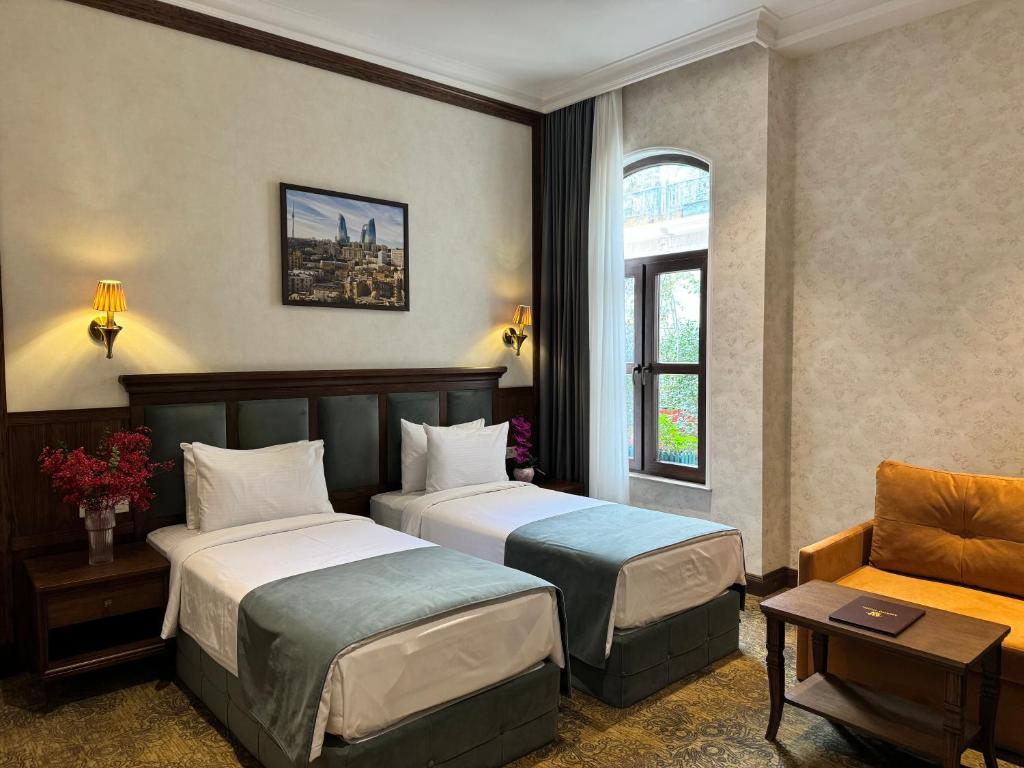 Midway Hotel 1