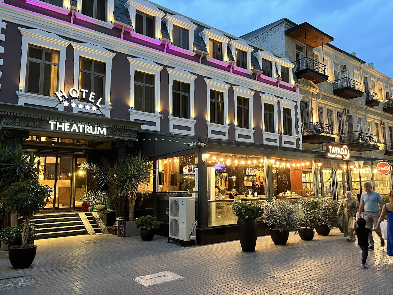 Theatrum Hotel 2