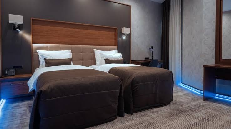 Midtown Hotel 1