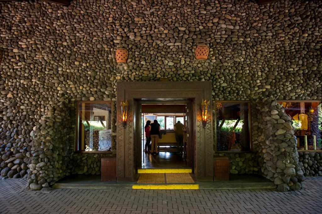 Ngorongoro Serena Safari Lodge 2