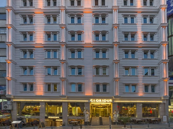 Glorious Hotel 1