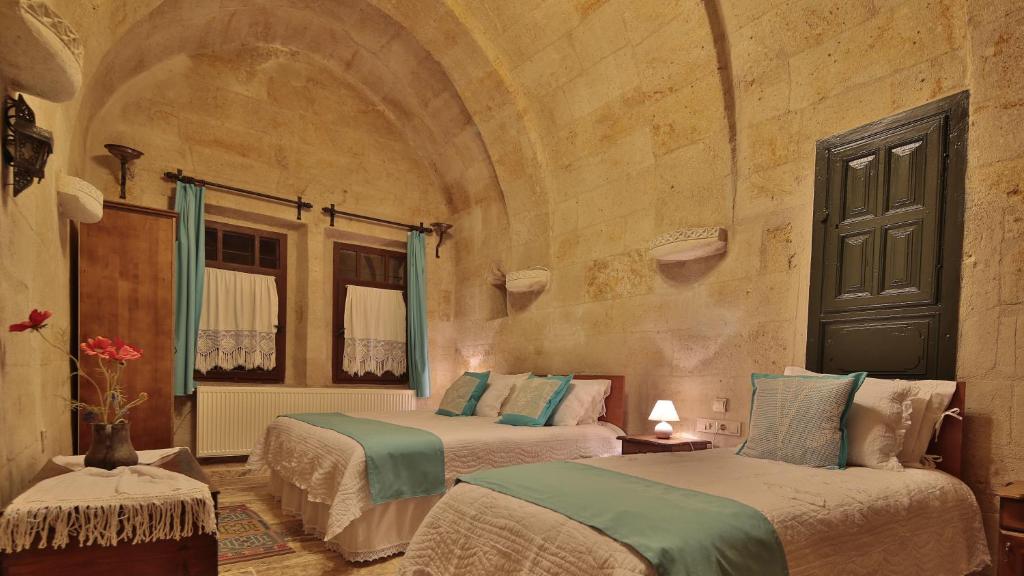 Heaven Cave House 2