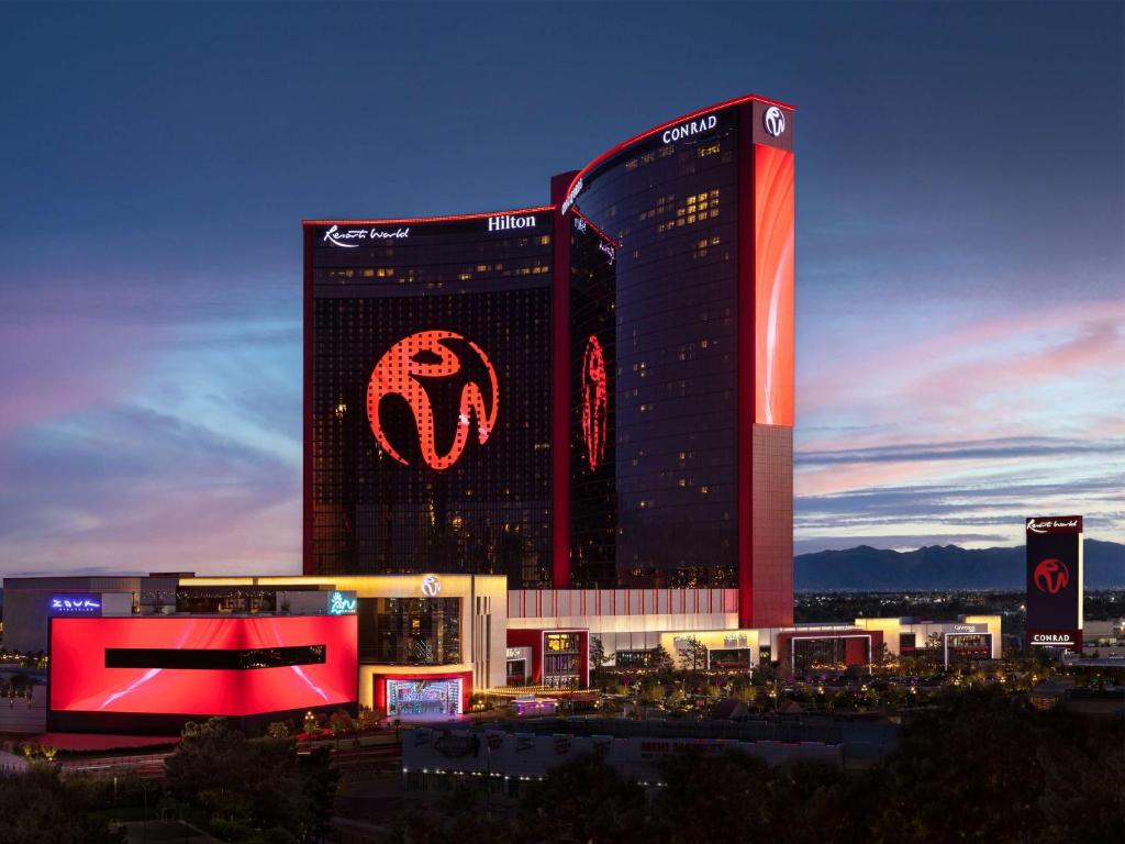 Resorts World Las Vegas (Hilton group)  1