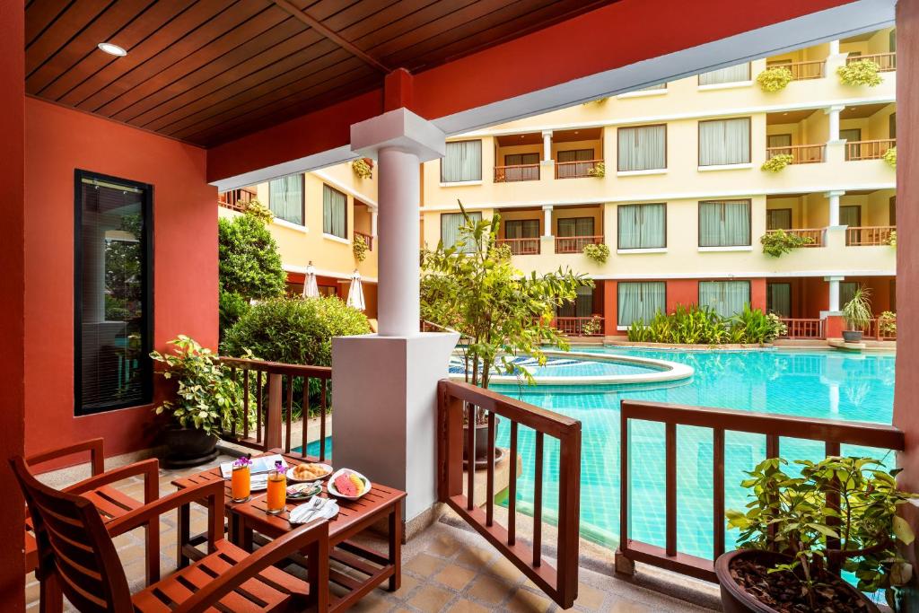 Patong Paragon Resort & Spa 7