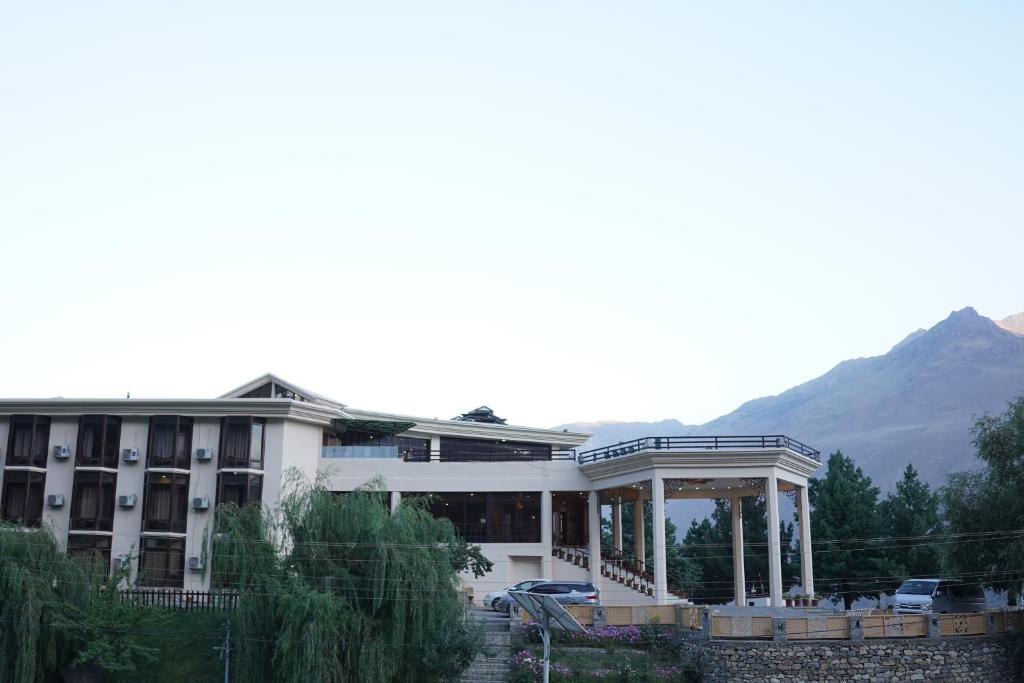 Hunza Darbar Hotel 1