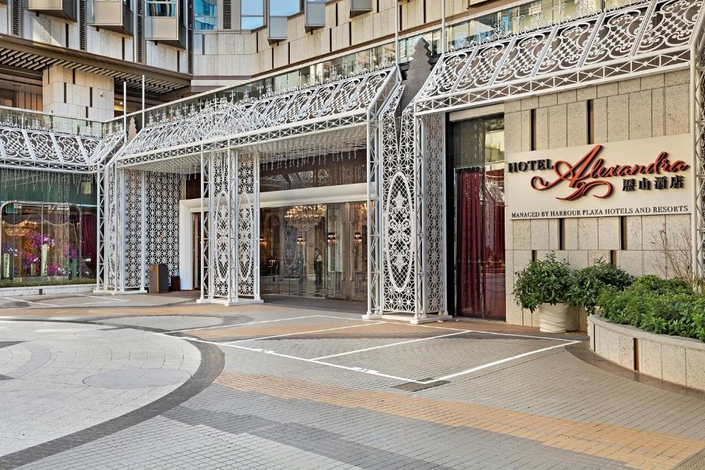Alexandra Hotel 2