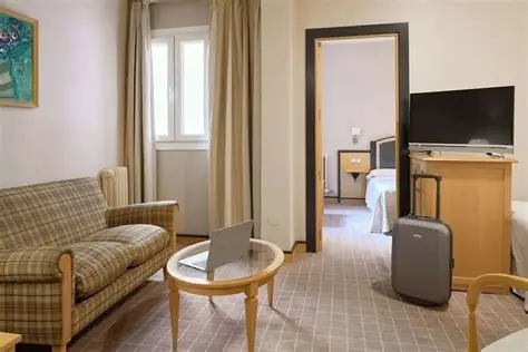 Hotel Macià Condor 4