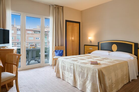 Hotel Macià Condor 6