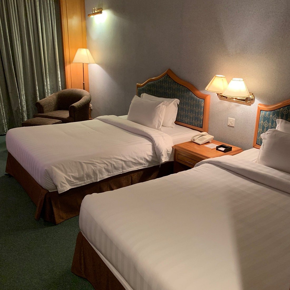 Parkview Hotel 1