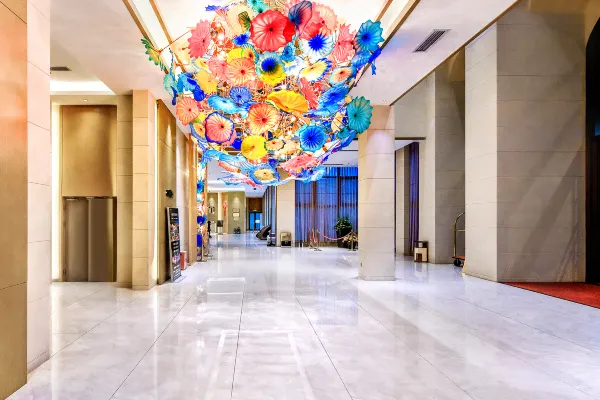 Fangcaodi Hotel 8
