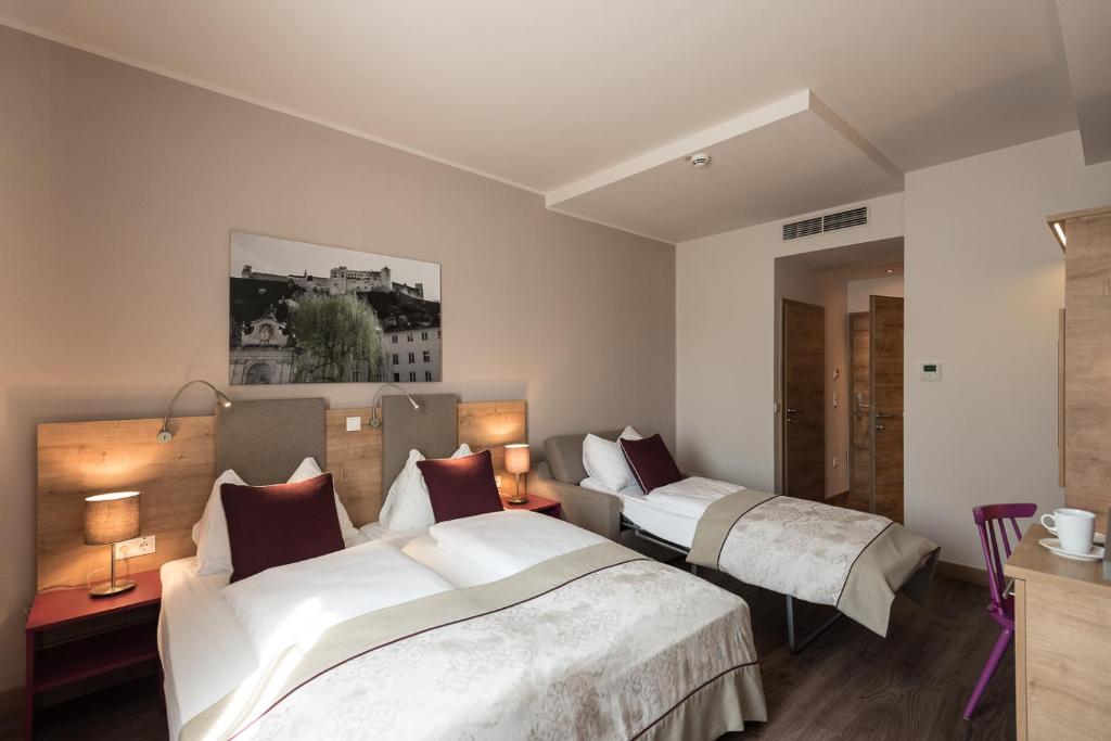 HOTEL max70 1