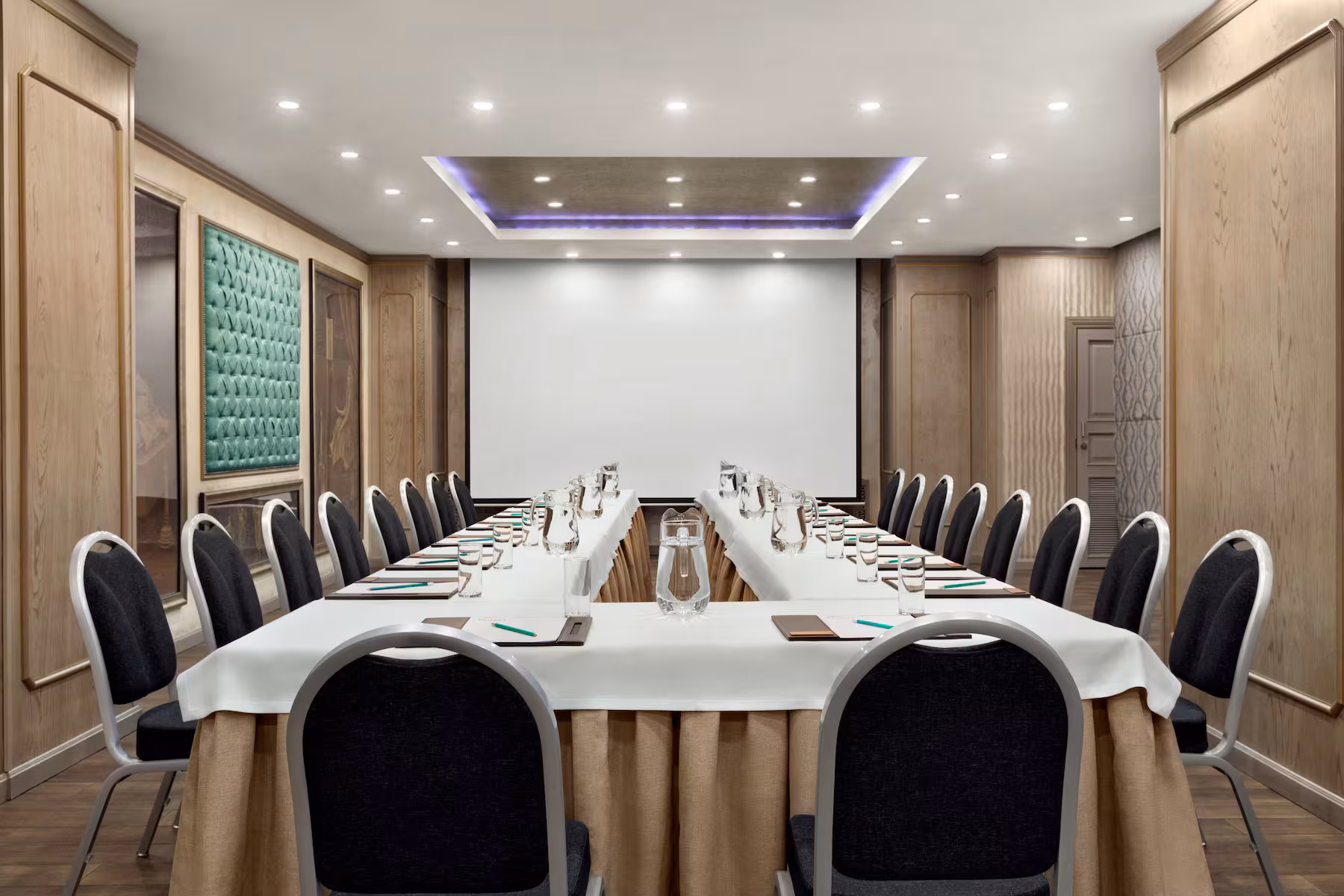 Ramada by Wyndham Bishkek Centre 23