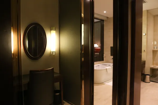 Airport JianGuoYinPu Hotel 17