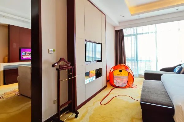 Airport JianGuoYinPu Hotel 40