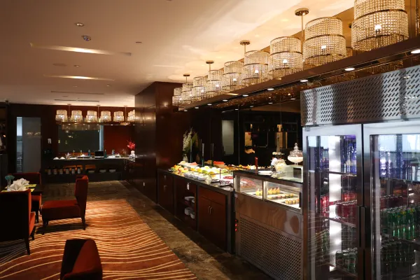 Airport JianGuoYinPu Hotel 50