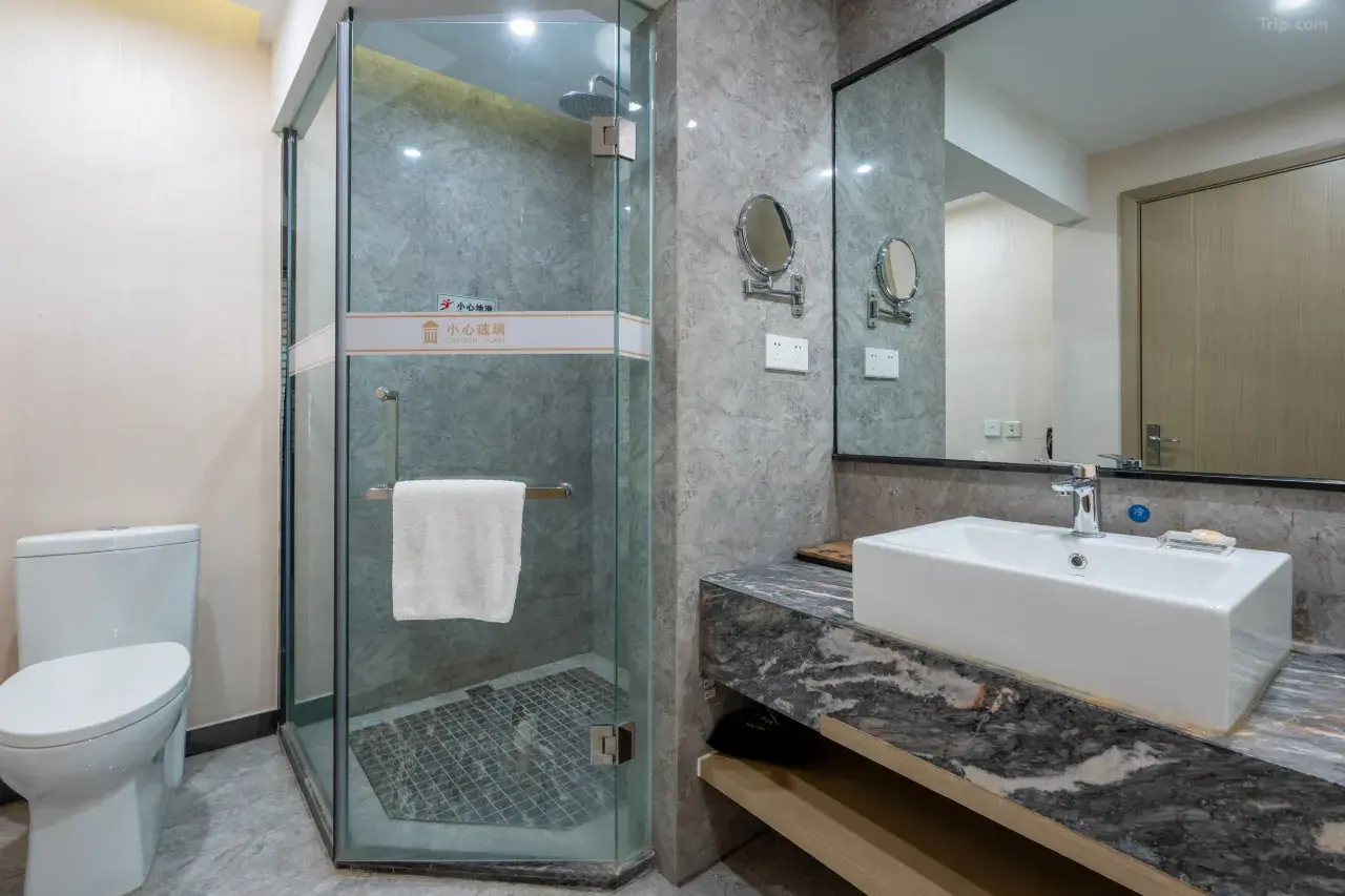 Shuangcheng Hotel 23