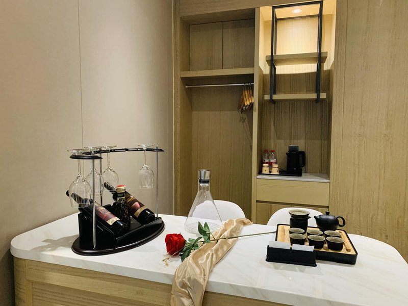 Silu Yuegang Hotel 24