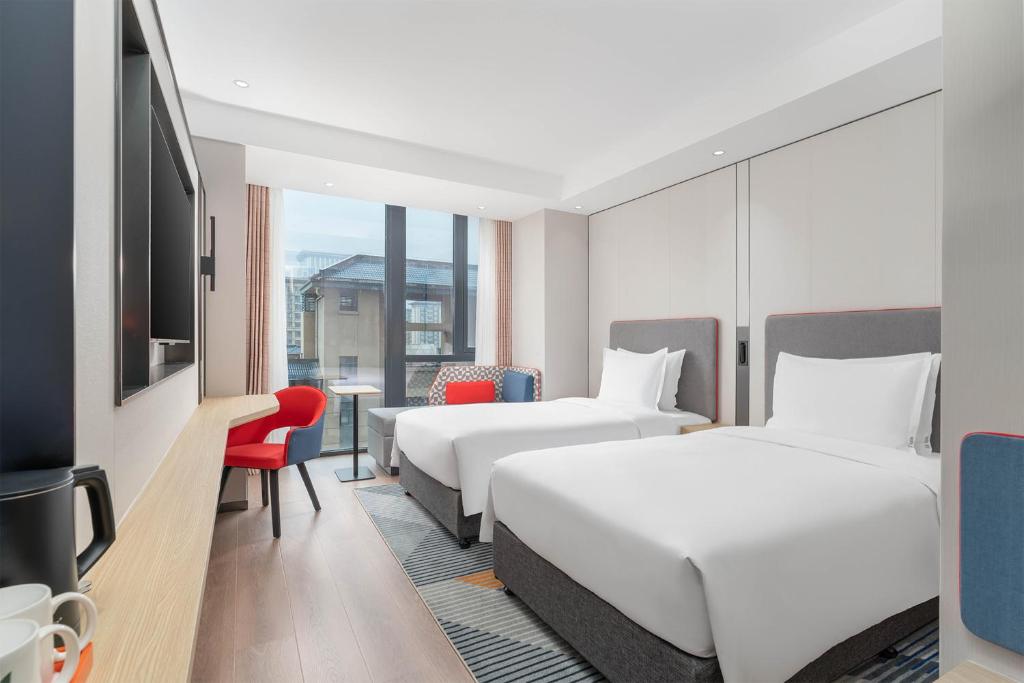 Holiday Inn Express Daxing Hotel 3