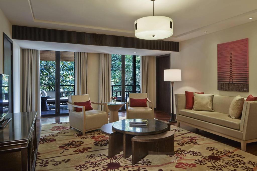 Mulu Marriott Resort & Spa 11