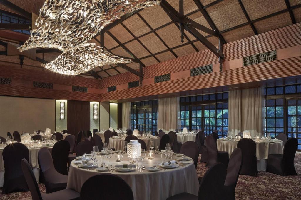Mulu Marriott Resort & Spa 6