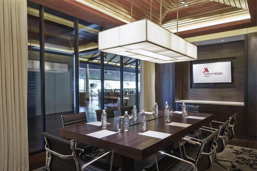 Mulu Marriott Resort & Spa 18