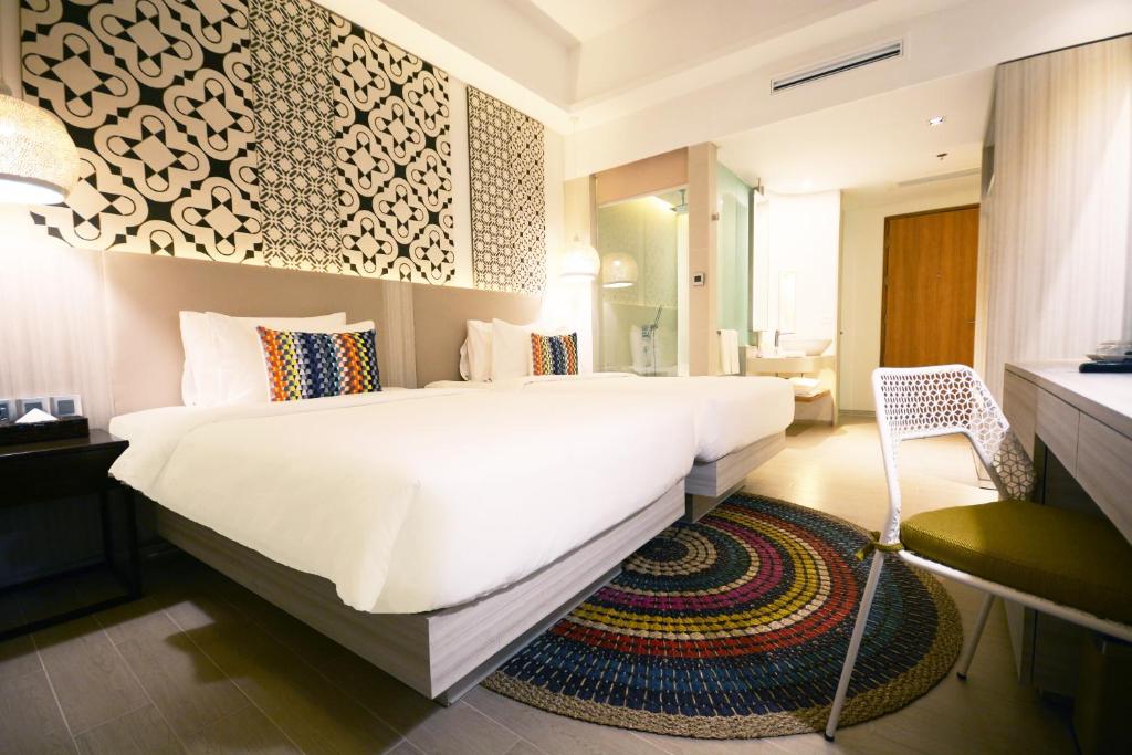 Hue Hotel 1