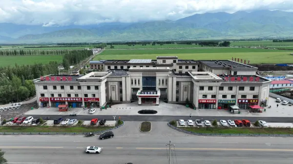 WenLv Nalati Hotel 1