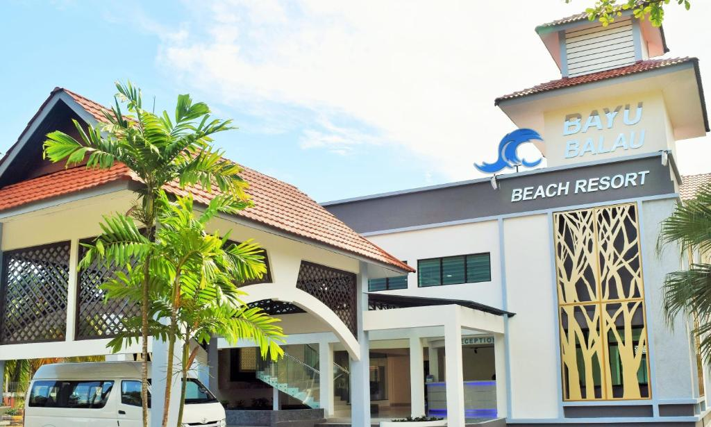 Bayu Balau Beach Resort  4