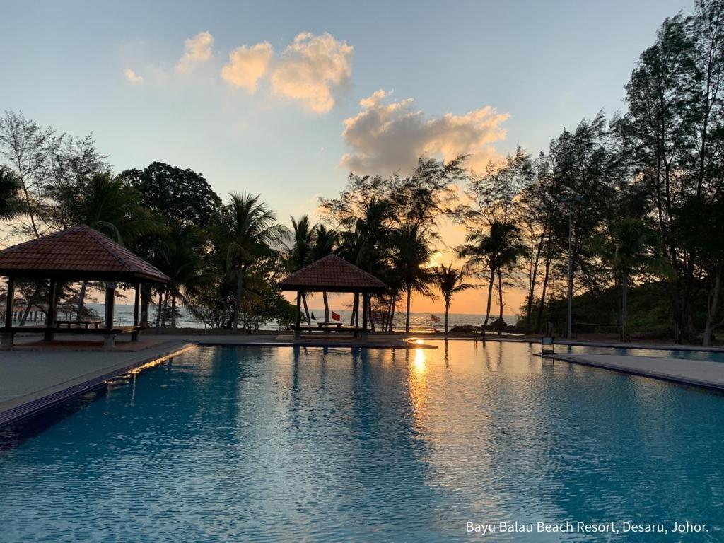 Bayu Balau Beach Resort  2