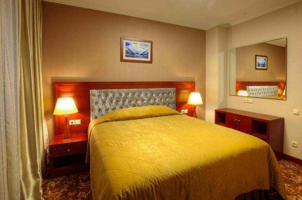 Grand Voyage Hotel 1