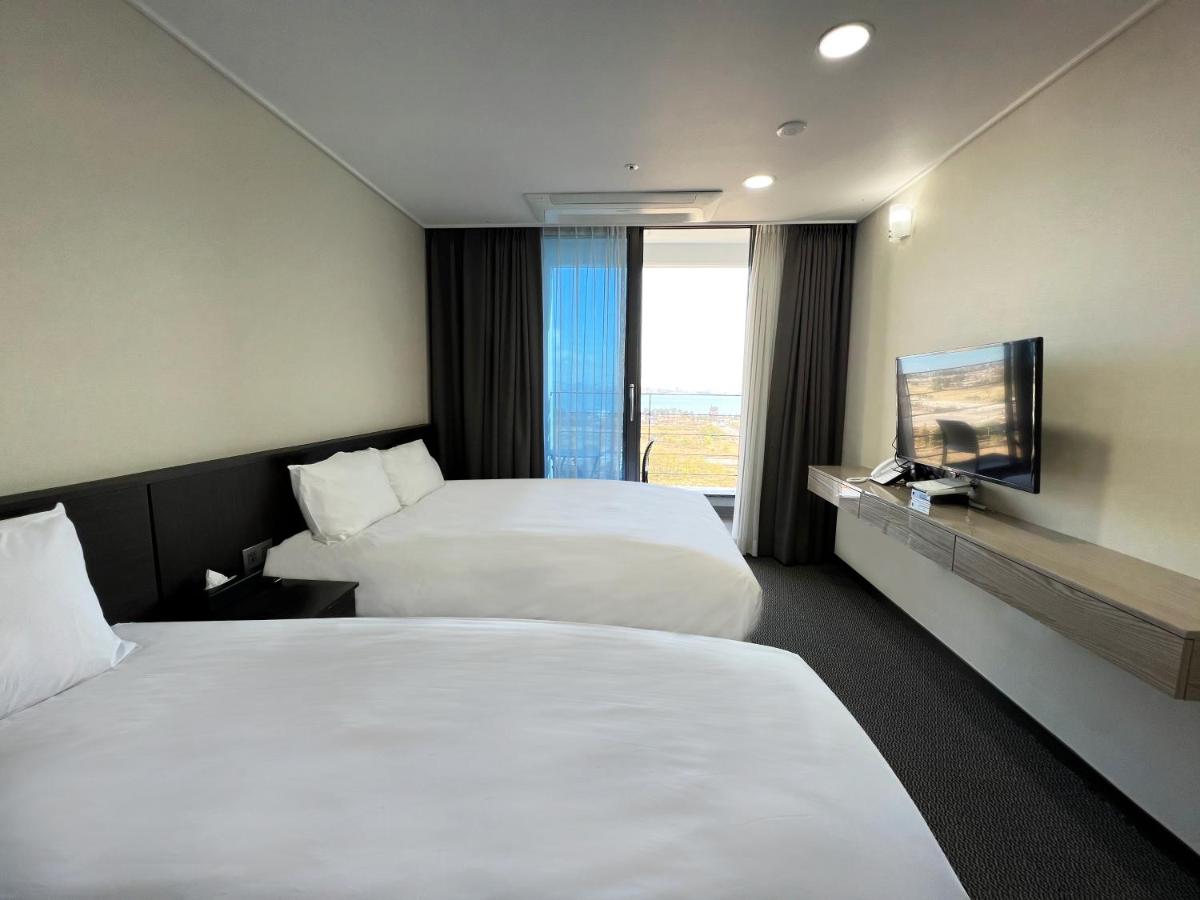 Riviera Arium Hotel 1