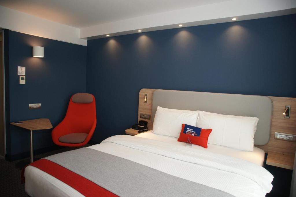 Holiday Inn Zurich Airport 1