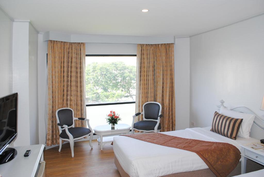 CH Hotel 1