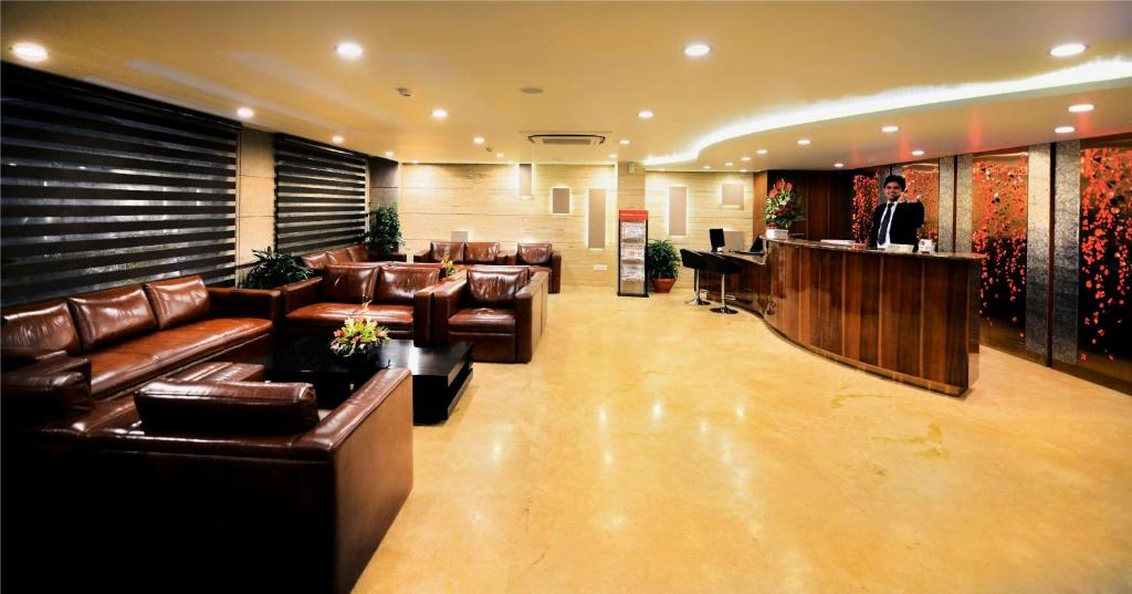 Regent Grand Hotel 5