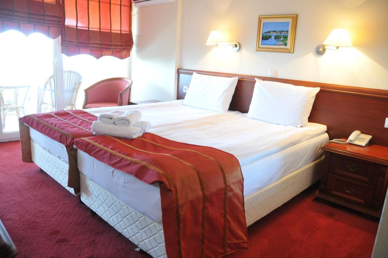 Belvedere Hotel 1