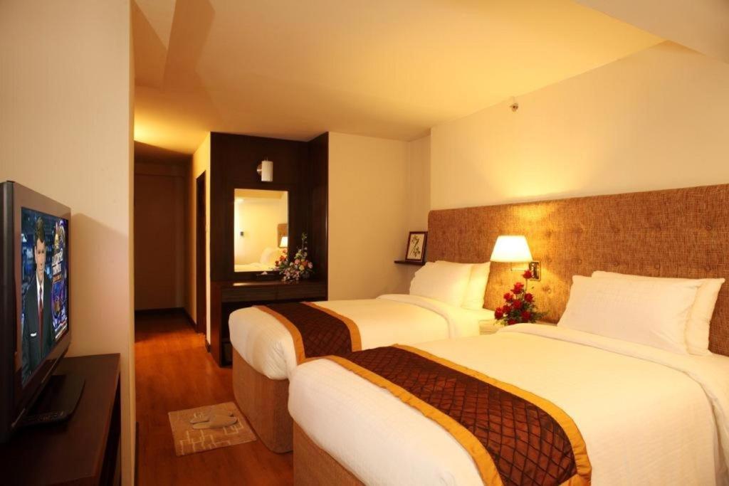 Furama Hotel 1
