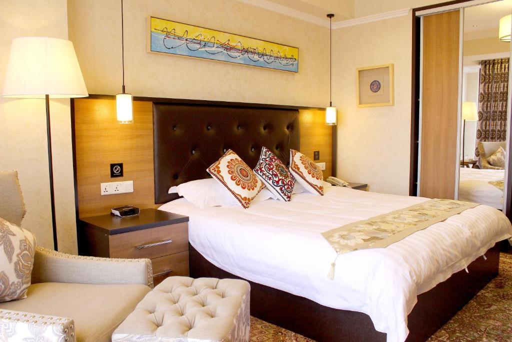 Atlas Hotel Dushanbe 1