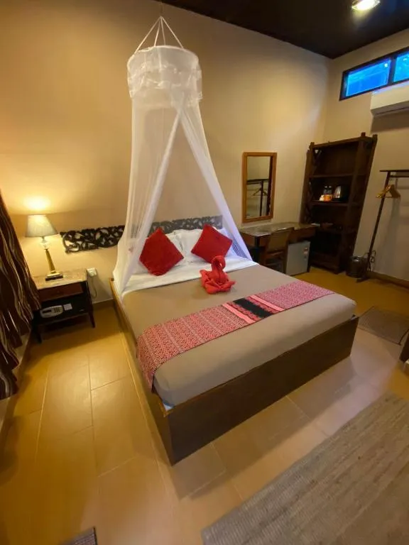 Ombak dive resort - SUPERIOR AIRCOND 1