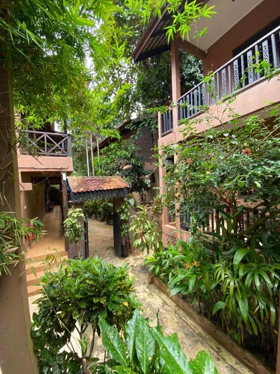 Ombak dive resort - SUPERIOR AIRCOND 9