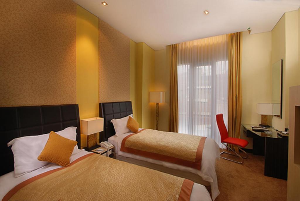 Golden Flower by KAGUM Hotels 1