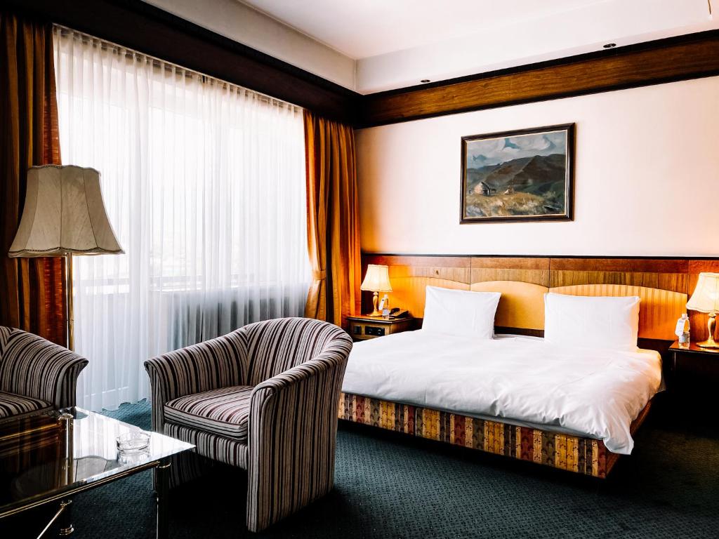 Rahat Palace Hotel 1