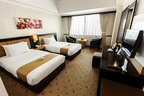 Orchardz Hotel Jayakarta 5