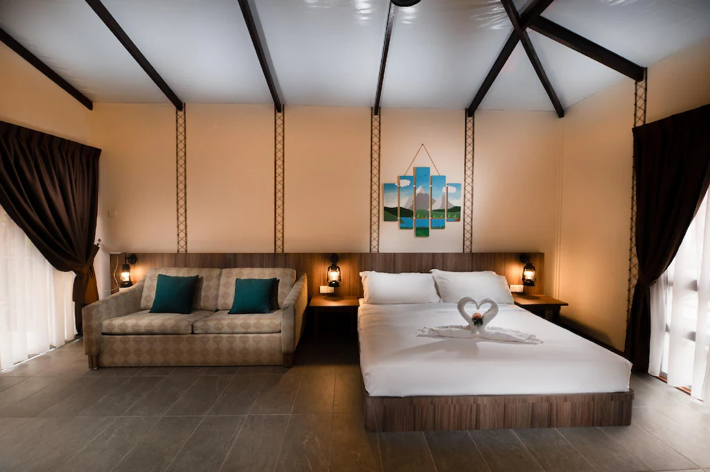 Paya Beach Resort (Glamping Suite) 1