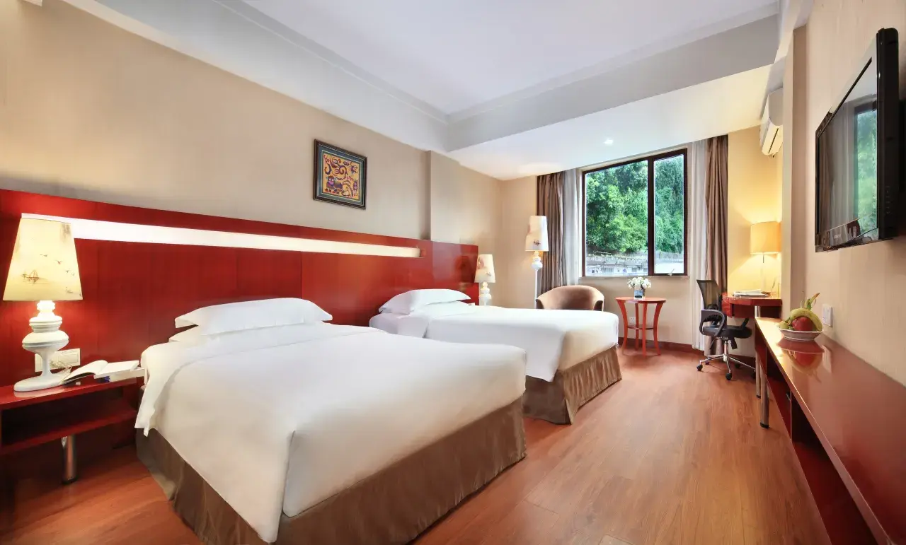 Elite Garden Hotel  1