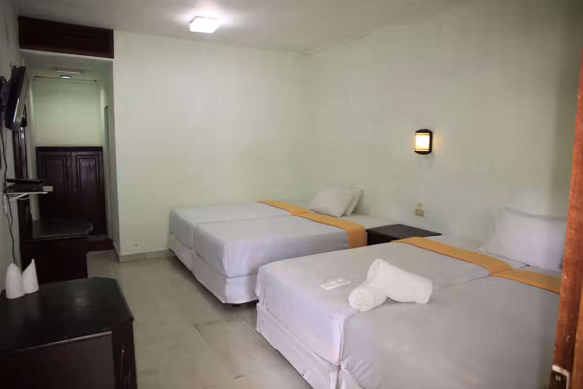 Pandu Lakeside Parapat Hotel 1