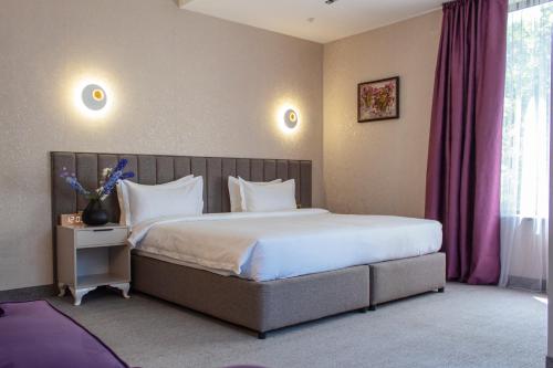 Orient Hotel 1