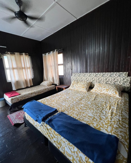 Lanting Beach Resort 1